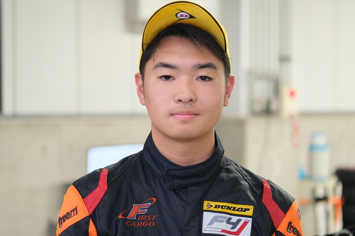 決勝2位の酒井翔太（ファーストガレージKK-S2）