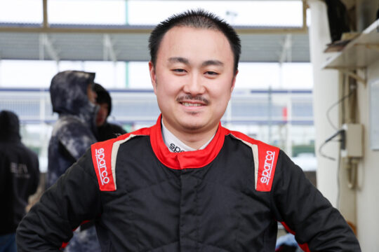 予選6位の佐藤颯太（ELEVレーシング10V ED）