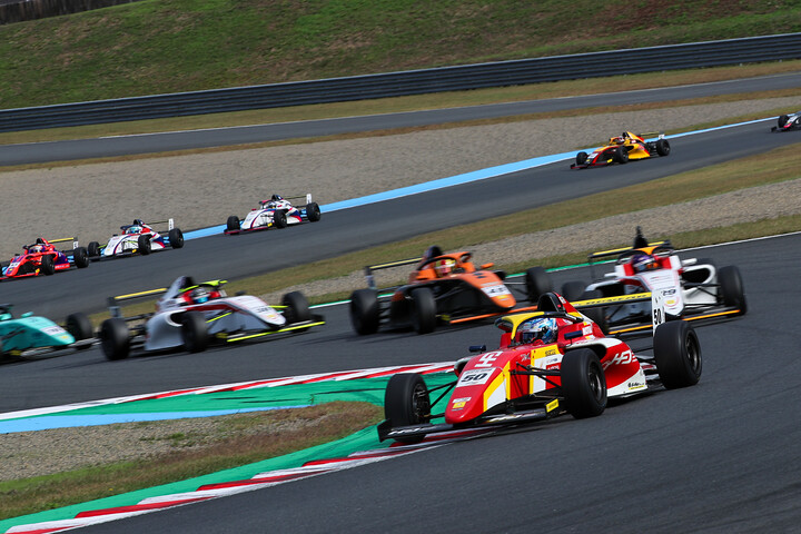 1周目のビクトリーコーナー