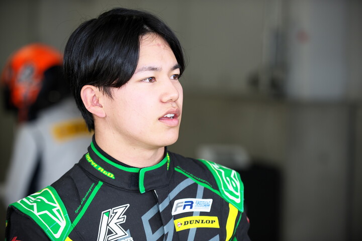 優勝した卜部和久（B-MAX RACING TEAM）