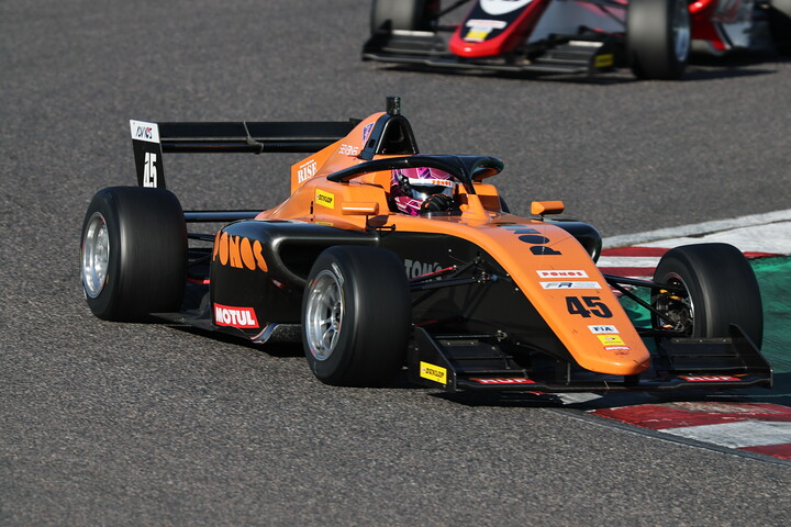 決勝3位は大宮賢人（PONOS RACING F111/3）