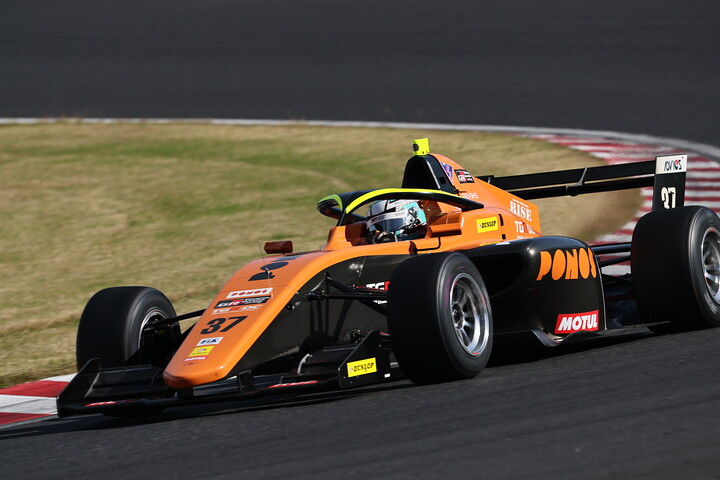 決勝4位は梅垣清（PONOS RACING TOM’S TGR-DC FR）