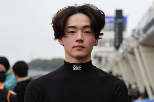 ルーキーの鈴木大翔（ZAP ROBINSUE 15）