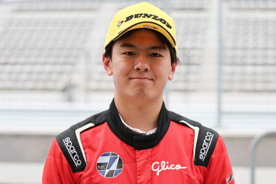 決勝2位の渡辺誠己（ELEVレーシングS2制動屋）