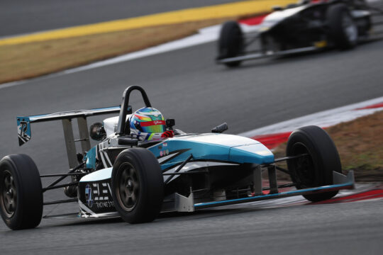 予選3位は渡辺誠己（ELEVレーシングS2制動屋）