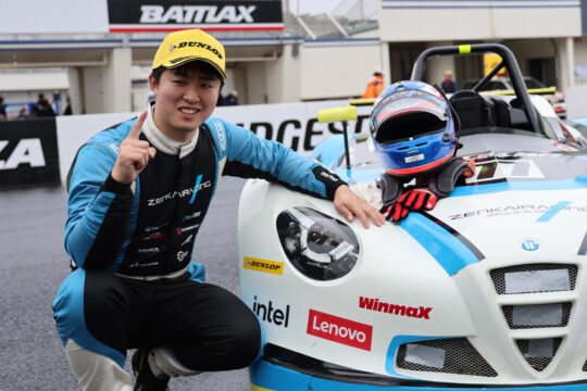 優勝した兒島弘訓（ZR WINMAX VITA）