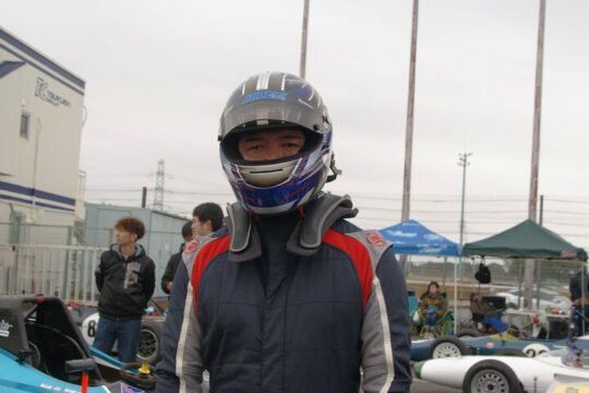 決勝4位のいむらせいじ（オートルックVITA-01）