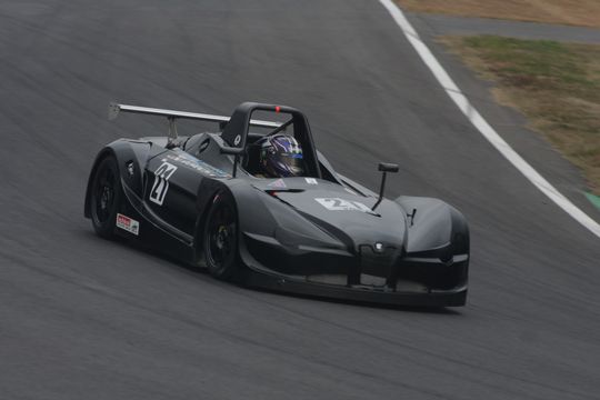 予選3位はいむらせいじ（オートルックVITA-01）