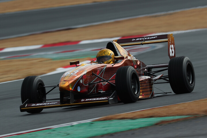 第14戦、第15戦とも予選6位の長嶋重登（ミスト☆T.U.C.GROUP）