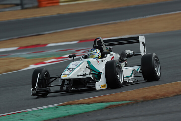 第14戦予選3位、第15戦予選5位の金井亮忠（チームNATS正義001）