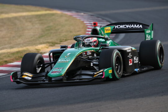 合同テスト: 3回目2位、4回目8位の坪井翔(VANTELIN TEAM TOMʼS)