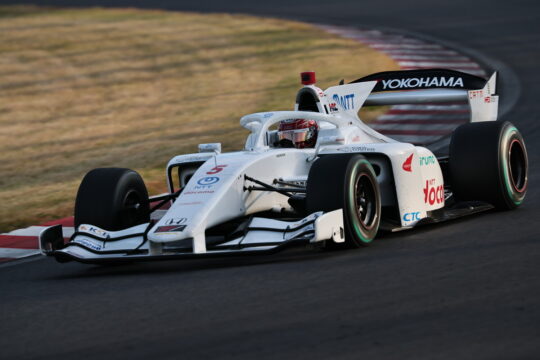 合同テスト: 3回目トップ、4回目2位の牧野任祐(DOCOMO TEAM DANDELION RACING)