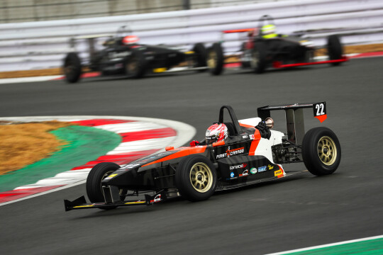 日本一決定戦ファイナル決勝2位は酒井翔太（ファーストガレージKK-S2）