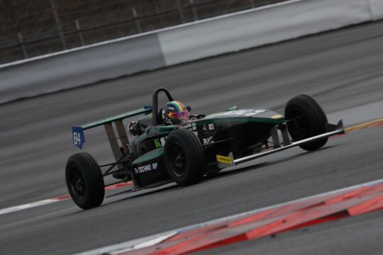 日本一決定戦B組予選6位は林零仁（KSJC KK-SII）