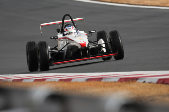 日本一決定戦B組セミファイナルジェントルマンクラス優勝は大貫直実（レプリKKSⅡ）