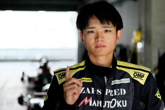 日本一決定戦B組セミファイナル優勝の松原将也（ZAP MARUTOKU 10V ED）