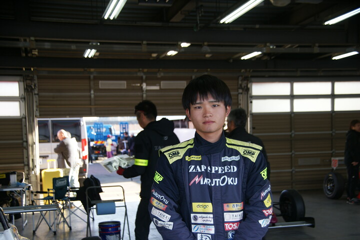 予選3位の松原将也（ZAP MARUTOKU 10V ED）