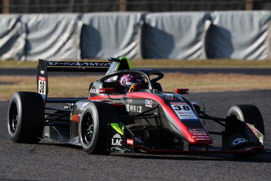 鈴木斗輝哉(TOM'S)