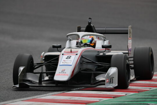 三宅淳詞(B-MAX RACING TEAM)