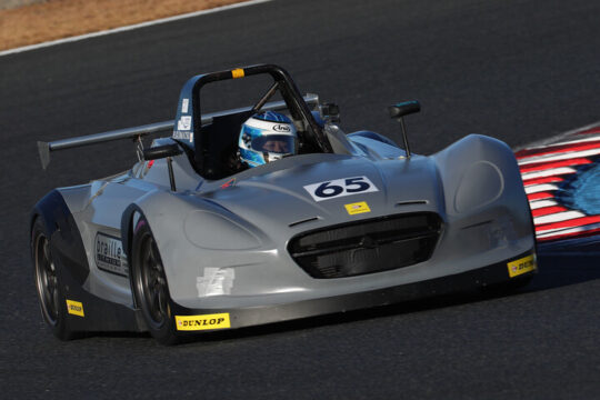 予選4位は小松寛子（XCEL-LITEマーズ01）