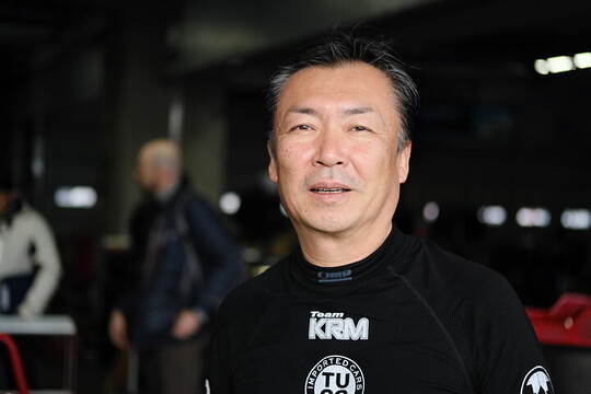 第14戦、第15戦とも予選6位の長嶋重登(ミスト☆T.U.C.GROUP) 第14戦、第15戦とも予選6位の長嶋重登(ミスト☆T.U.C.GROUP)