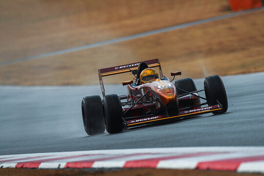 決勝8位、ジェントルマンクラス4位は長嶋重登（ミスト☆T.U.C.GROUP）