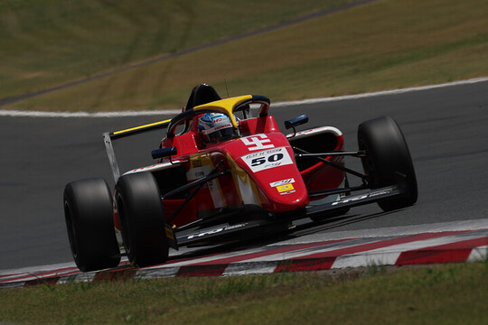 チャンピオンクラス2位は新原光太郎(HFDP with B-Max Racing) チャンピオンクラス2位は新原光太郎(HFDP with B-Max Racing)