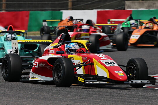 優勝は新原光太郎(HFDP with B-Max Racing) 優勝は新原光太郎(HFDP with B-Max Racing)