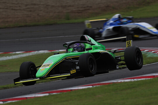 インディペンデントクラス優勝はKENTARO（Baum Beauty Clinic）