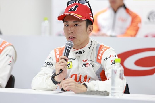 GT500クラスチャンピオン記者会見: 坪井翔（TGR TEAM au TOM\'S）
