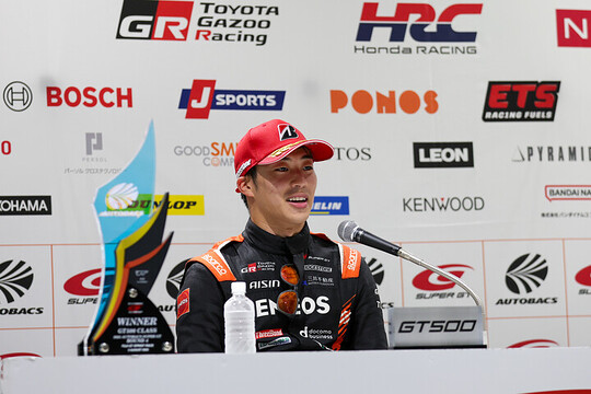 レース2決勝記者会見: GT500クラスで優勝した福住仁嶺（TGR TEAM ENEOS ROOKIE）