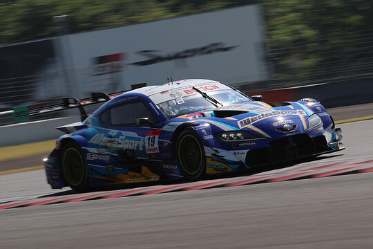 レース2公式練習: GT500クラス3位は国本雄資（WedsSport ADVAN GR Supra）