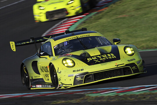 GT300クラス決勝3位はseven × seven PORSCHE GT3R（近藤翼／ハリー・キング）