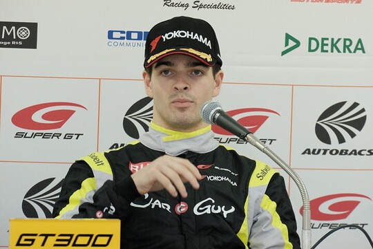 GT300クラスでポールポジションを獲得したザック・オサリバン（CARGUY MKS RACING）