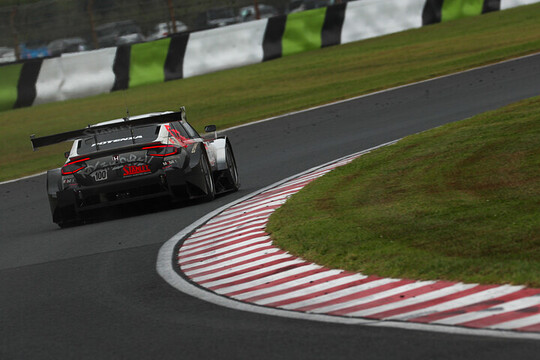 GT500クラス優勝は