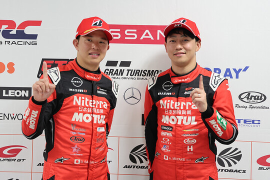 GT500クラスのポールシッター