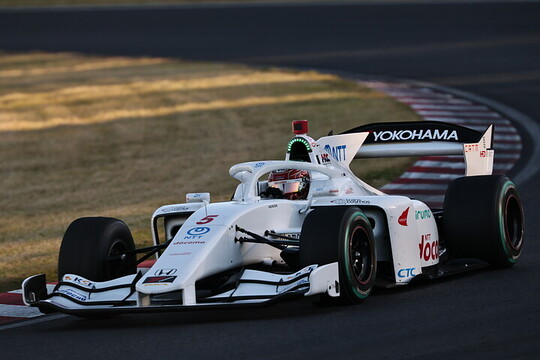 決勝3位は牧野任祐（DOCOMO DANDELION M5S SF23）