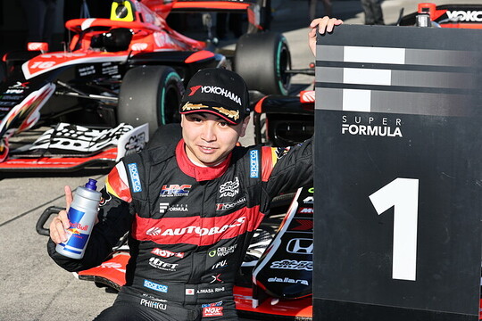 ポールポジションを獲得した岩佐歩夢（TEAM MUGEN）