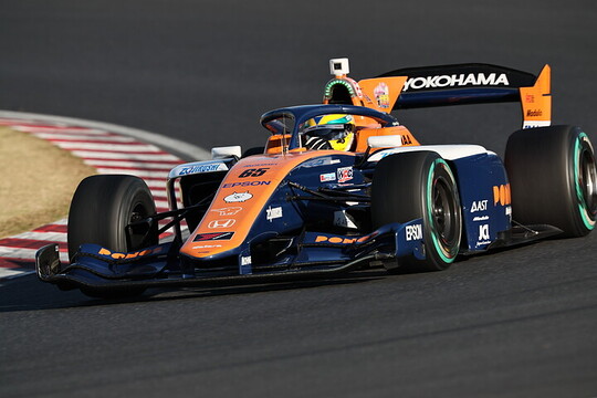 決勝4位はイゴール・オオムラ・フラガ(PONOS NAKAJIMA RACING SF23) 決勝4位はイゴール・オオムラ・フラガ(PONOS NAKAJIMA RACING SF23)