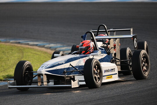 優勝は吉田馨（TAKE FIRST KKS-2）