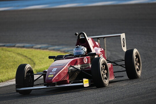 ジェントルマンクラス決勝2位は野口伸周（野口商會ZAP 10V ED）