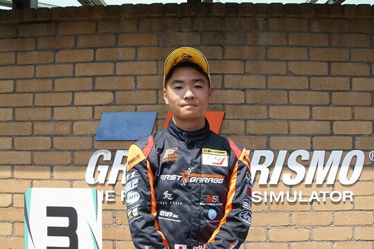 決勝3位の酒井翔太（ファーストガレージKK-S2）