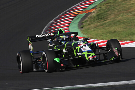 決勝3位は古谷悠河(Deloitte. HTP TOM\'S SFL) 決勝3位は古谷悠河(Deloitte. HTP TOM\'S SFL)