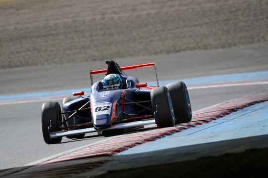 優勝は小熊孝誠（HELM MOTORSPORTS F110）