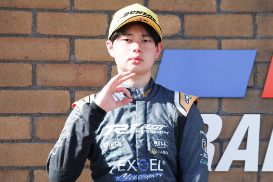 決勝3位のユゥー・デ・ルー（AKILAND RACING）