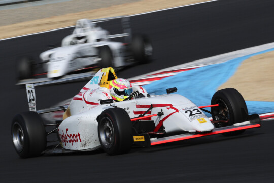 予選5位は松井海翔（EAGLE SPORT SMK F110）