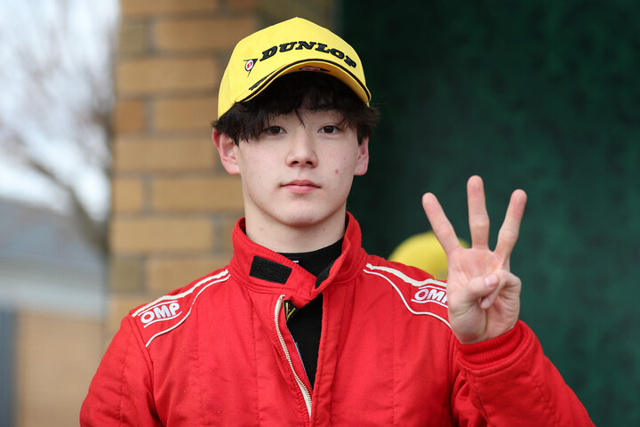 FJ1500: 決勝3位の鈴木大翔（ZAP SPEED KK-F）