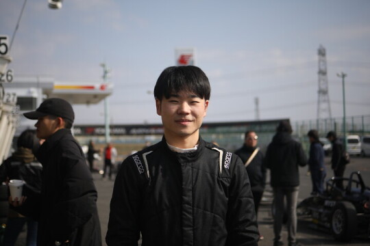 S-FJ：ポールポジションの相田有羽音（ZAP SPEED 10V ED）