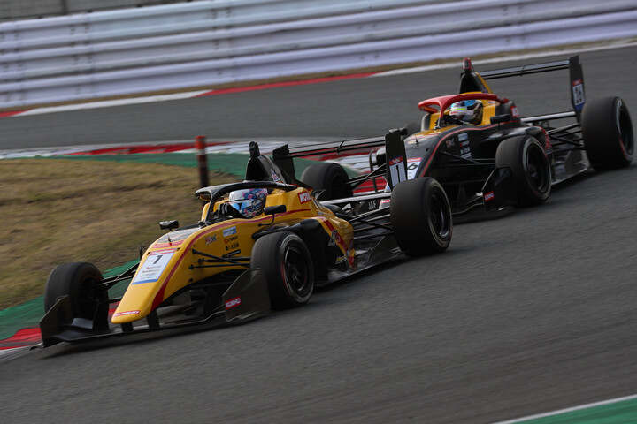 決勝3位はエヴァン・ジルテール（ART Grand Prix with B-MAX）