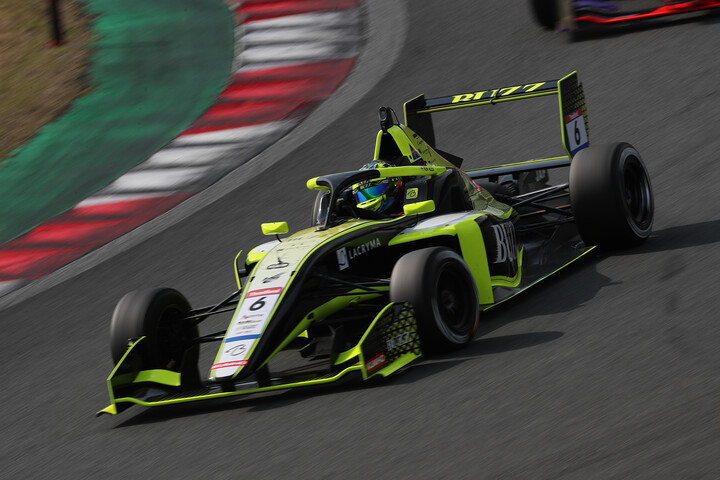 マスタークラス優勝はエヴァン・ジルテール（ART Grand Prix with B-MAX）